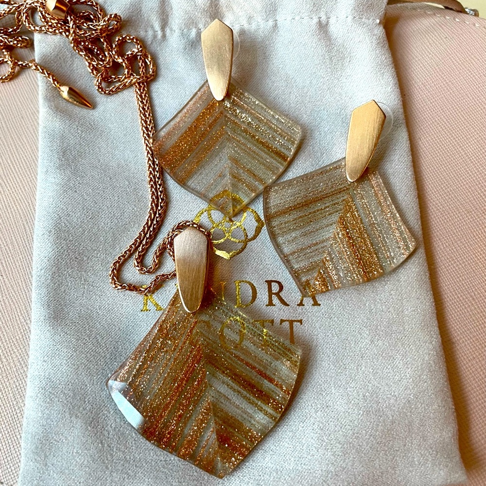 Kendra Scott Aislinn/Astoria set, Rose Gold Dusted Glass